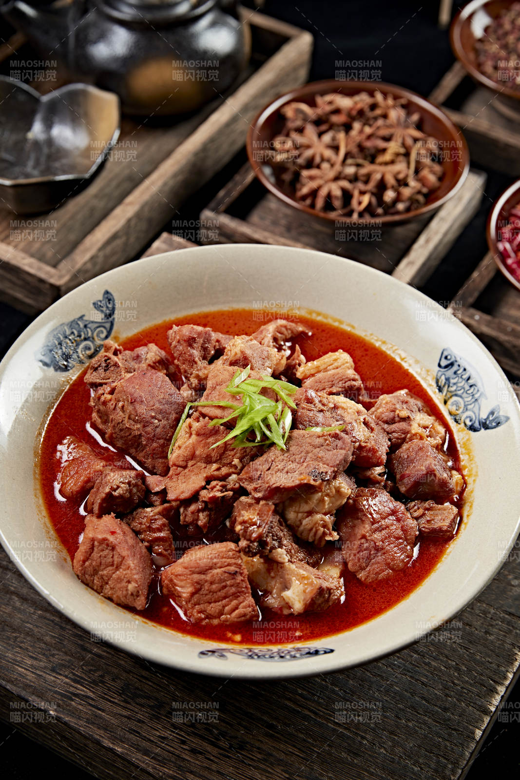 茄汁炖牛腩图片