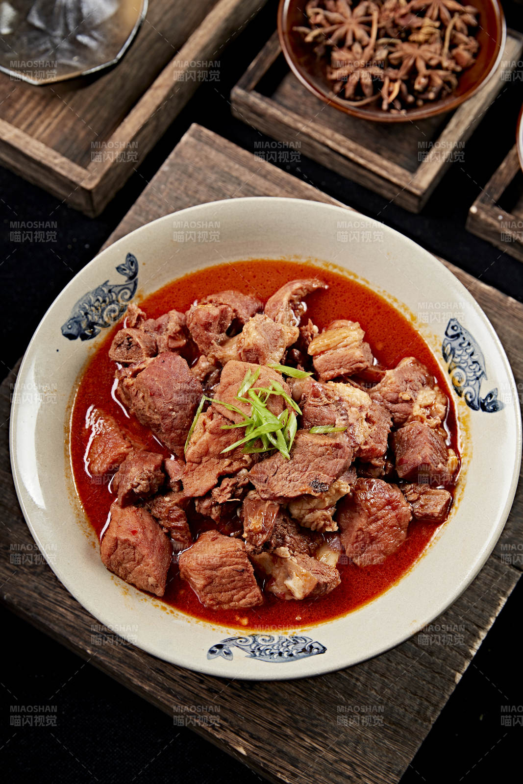 茄汁炖牛腩图片