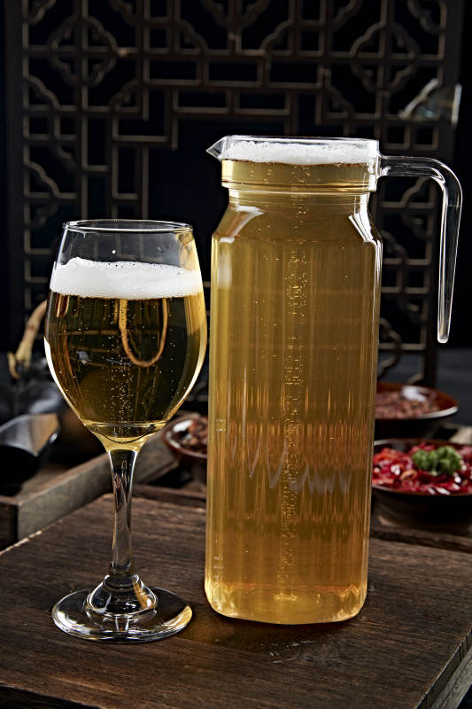 夏日清凉饮品啤酒图片