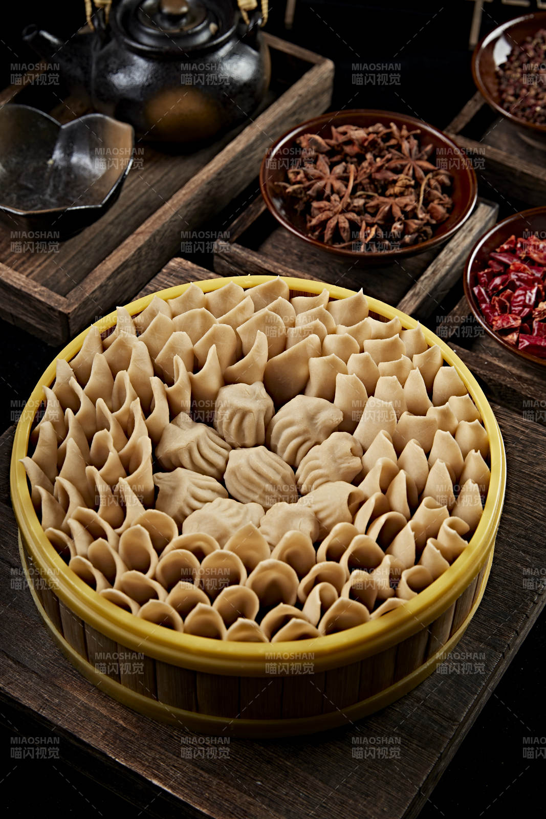 张家口地区特色美食坝上莜面组合餐图片