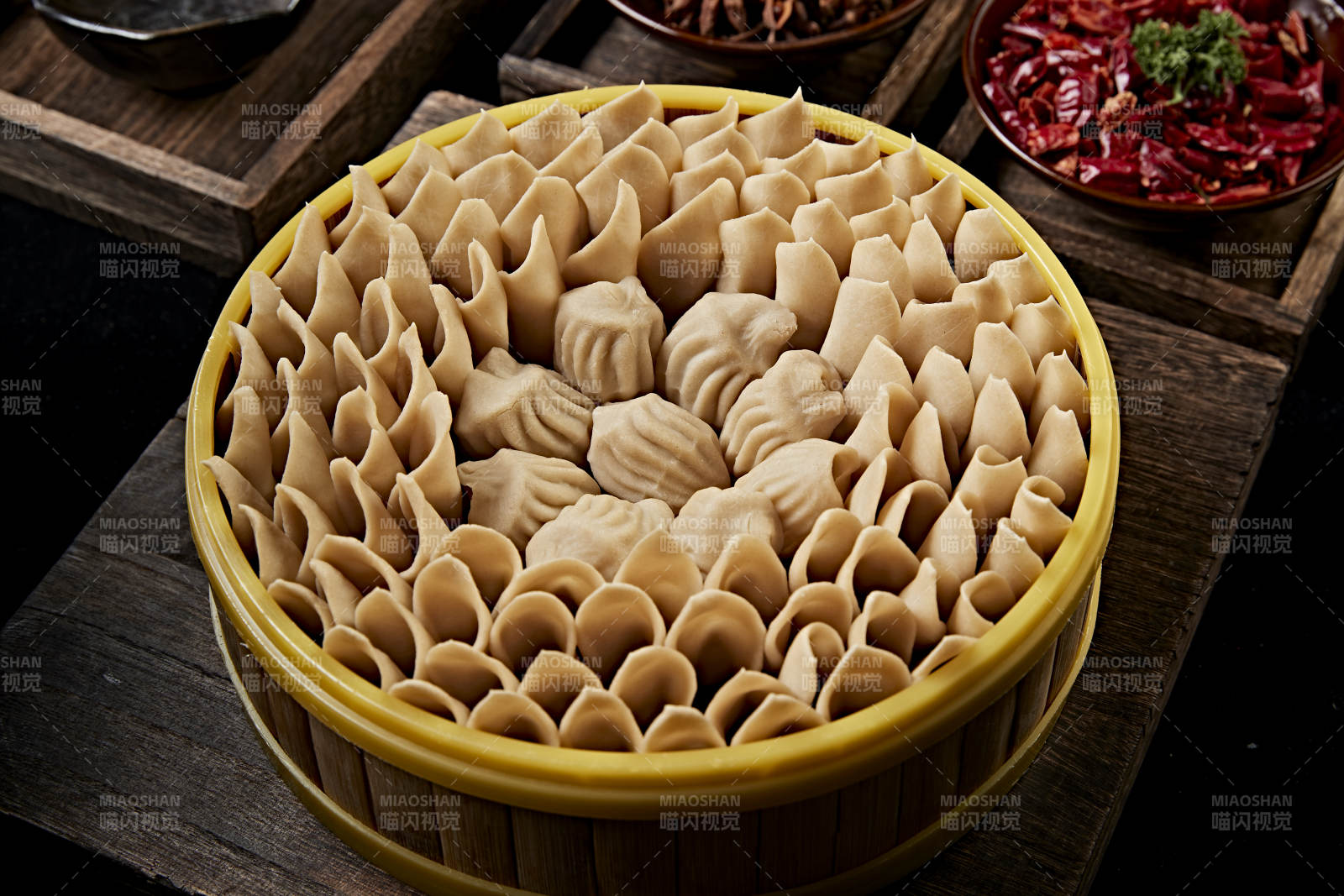 张家口地区特色美食坝上莜面组合餐图片