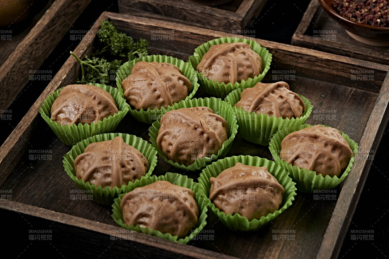 粗粮芝麻馅核桃包图片