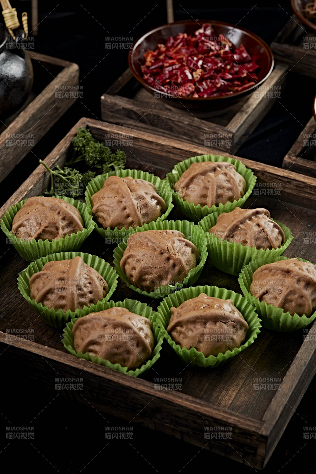 粗粮芝麻馅核桃包图片