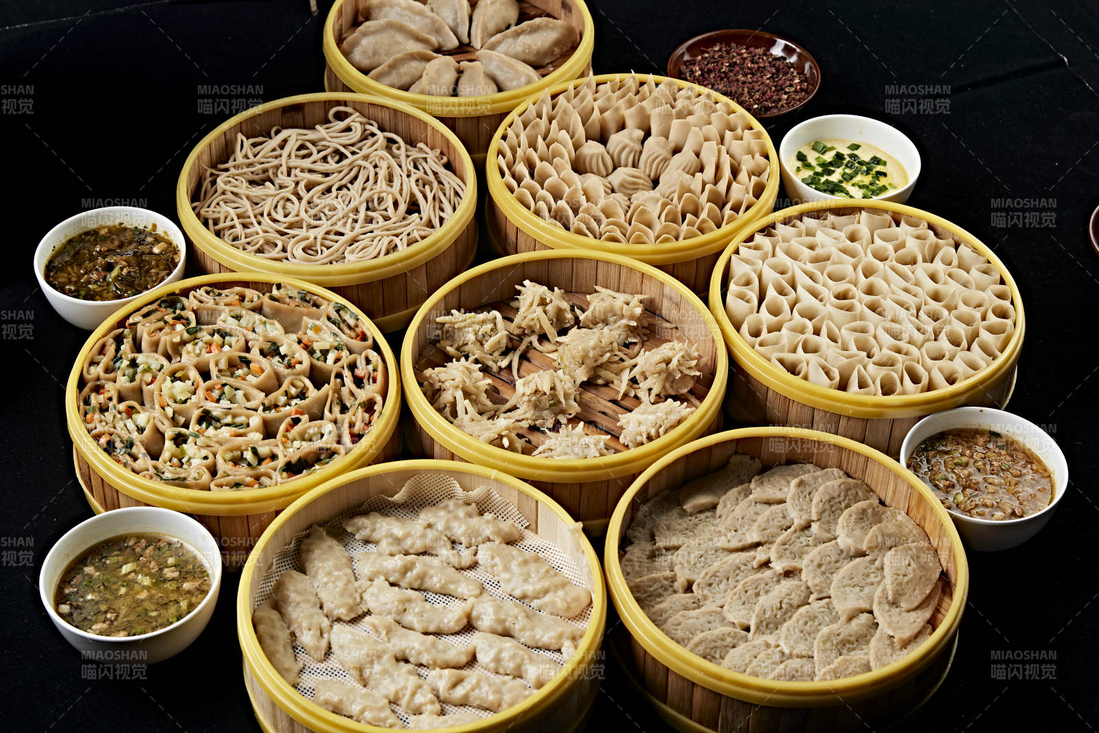 张家口地区特色美食坝上莜面组合餐图片