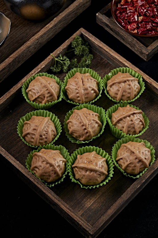 粗粮芝麻馅核桃包图片