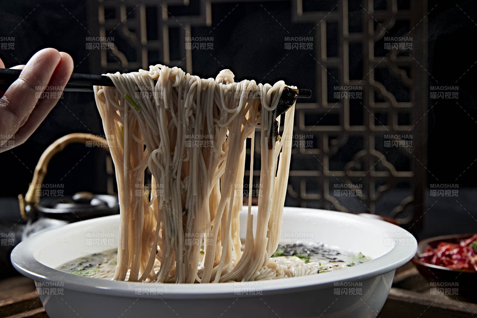 肉丝紫菜荞麦面图片