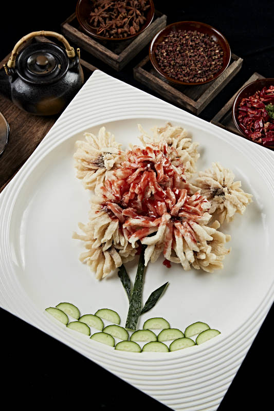 油炸浇汁狮子鱼图片