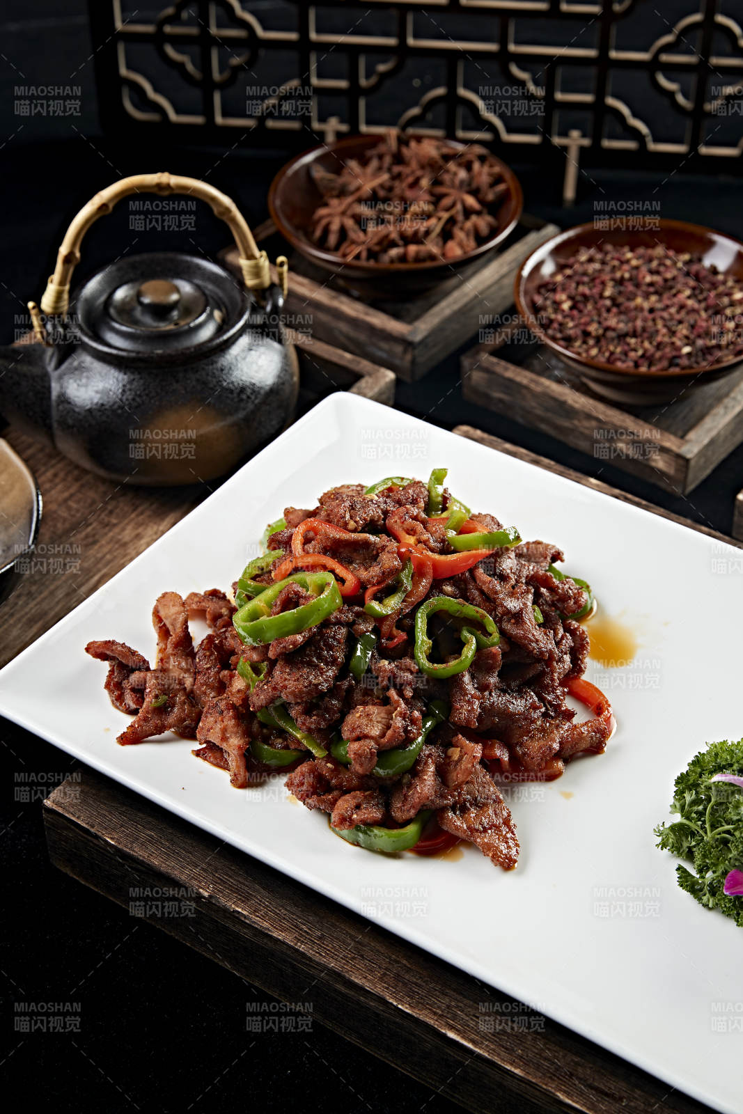 自然爆牛柳图片