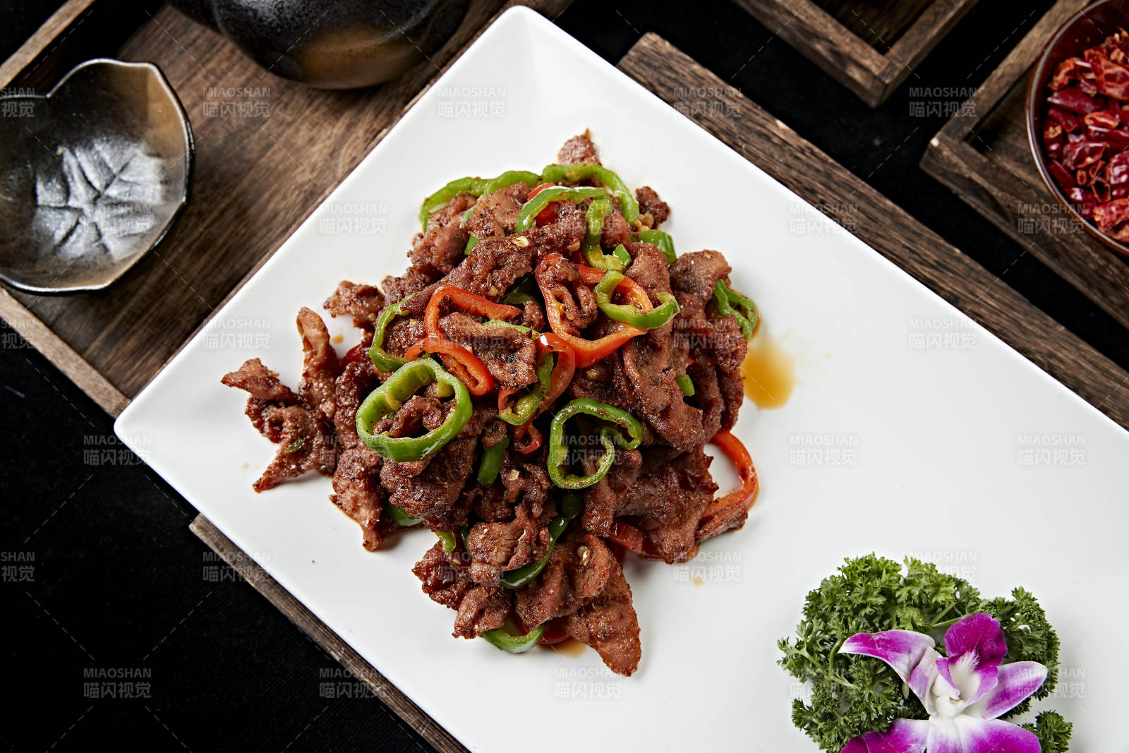 自然爆牛柳图片