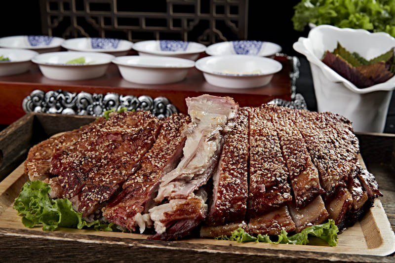 蒙古族炭烤羊排图片