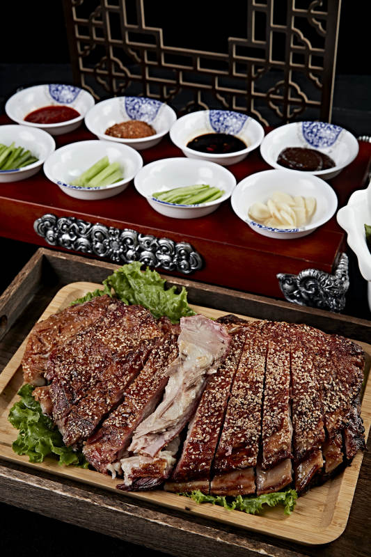 蒙古族炭烤羊排图片