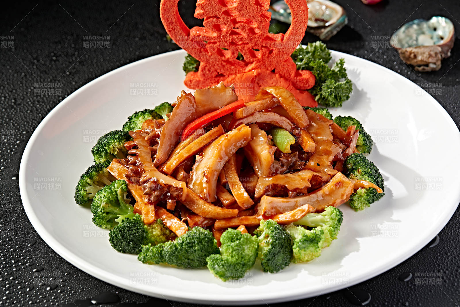 彩椒酱烧梅花参图片