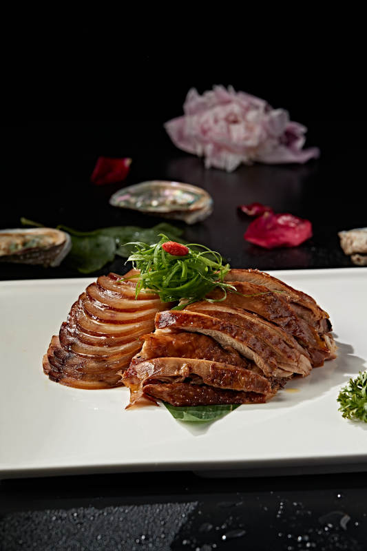 肘花熏鸡双拼图片