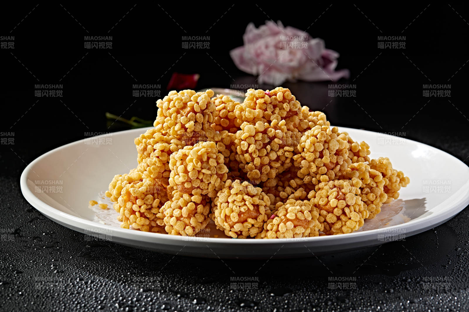 油炸麻仁红薯图片