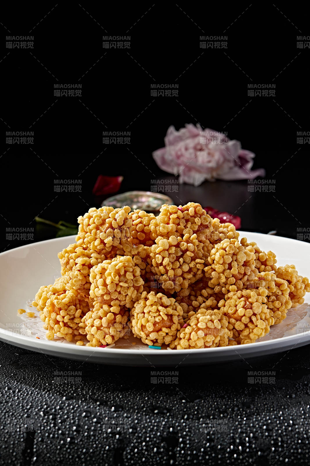 油炸麻仁红薯图片