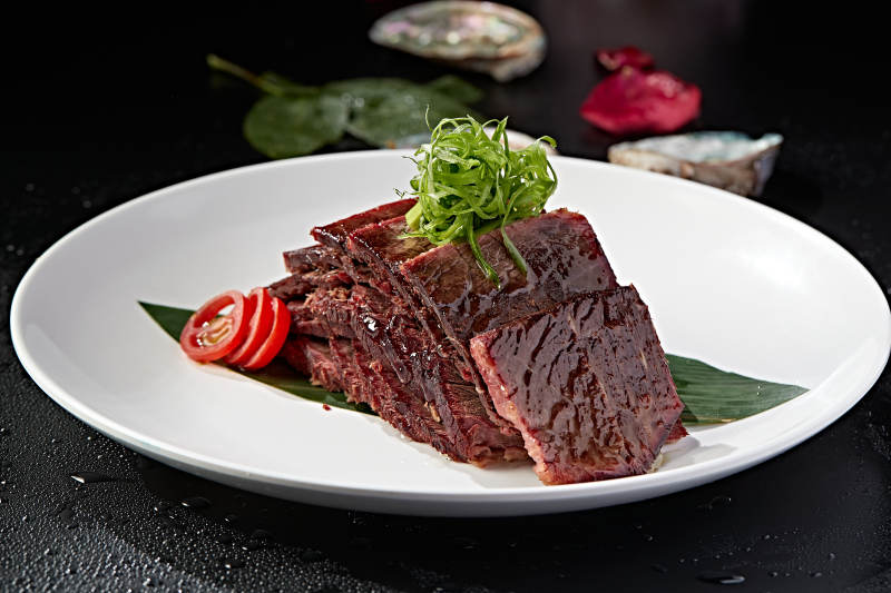 五香酱牛肉切片图片