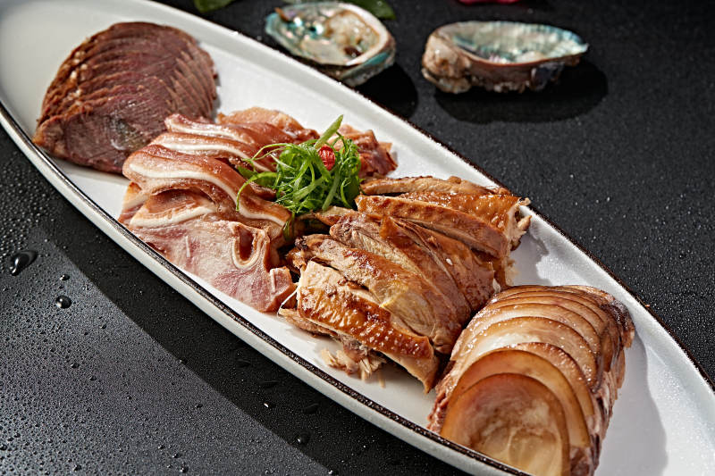 美味熏酱拼盘图片