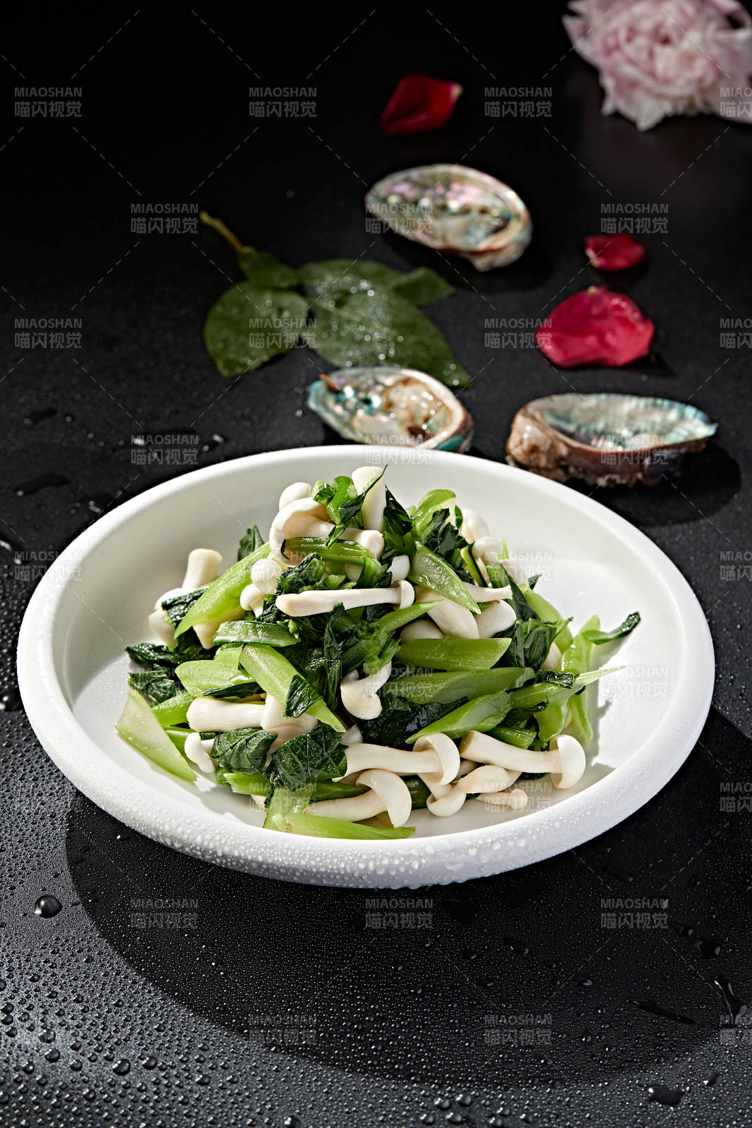 菜心小炒白玉菇图片