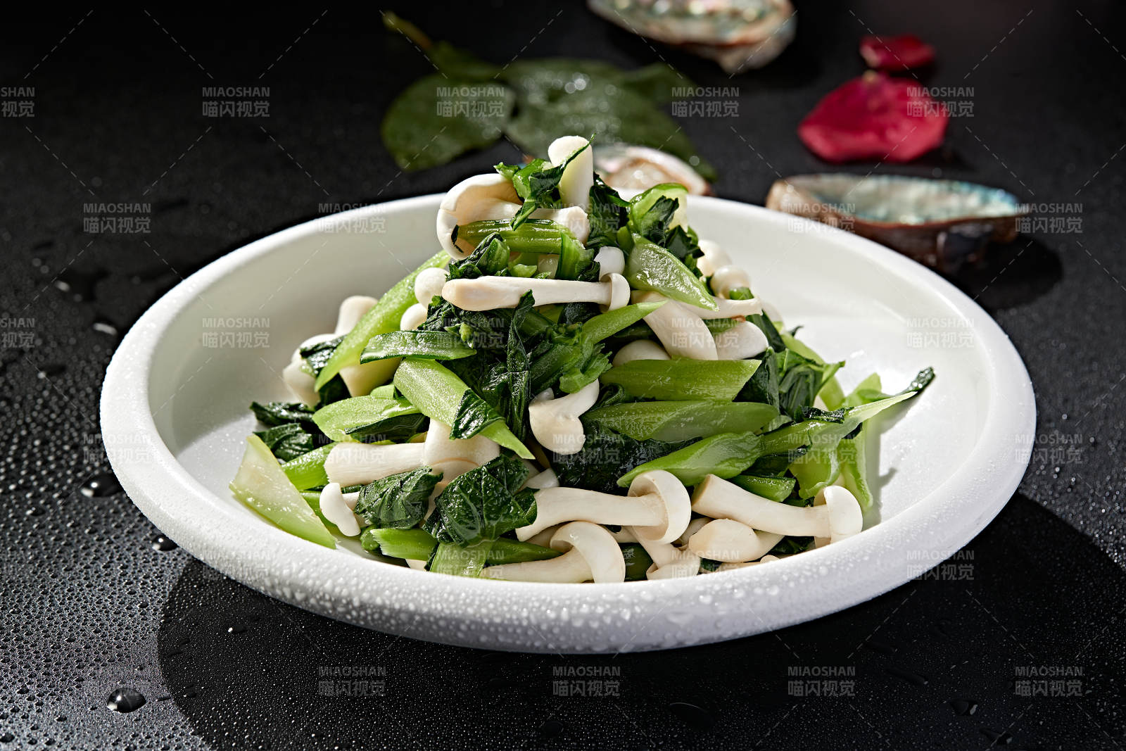 菜心小炒白玉菇图片