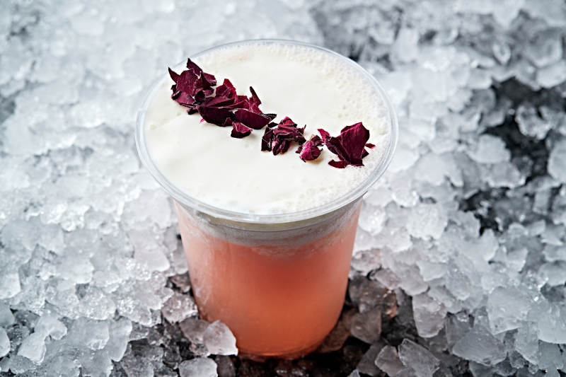 调制含酒精类饮品图片