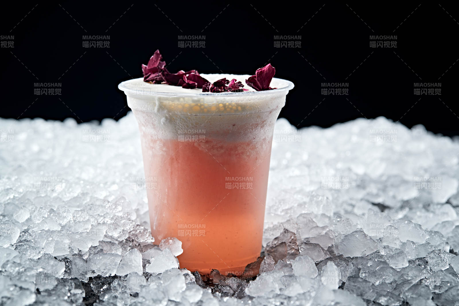 调制含酒精类饮品图片