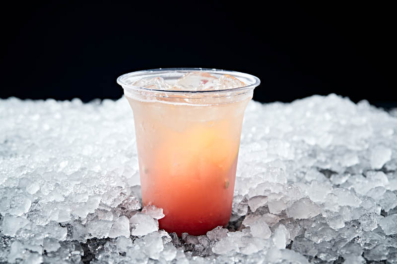 调制含酒精类饮品图片