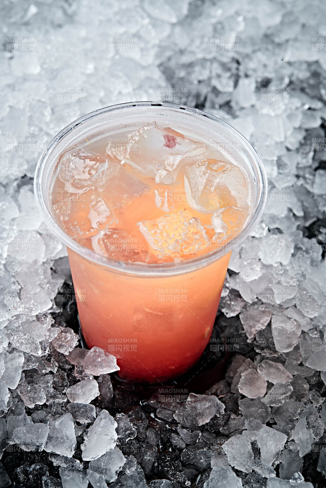 调制含酒精类饮品图片