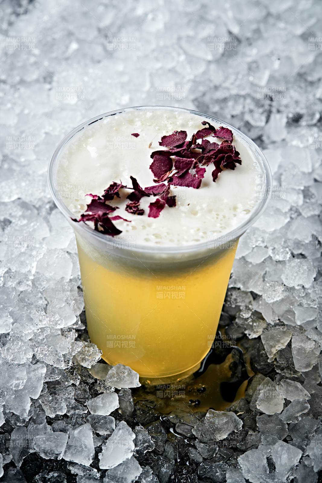 调制含酒精类饮品图片