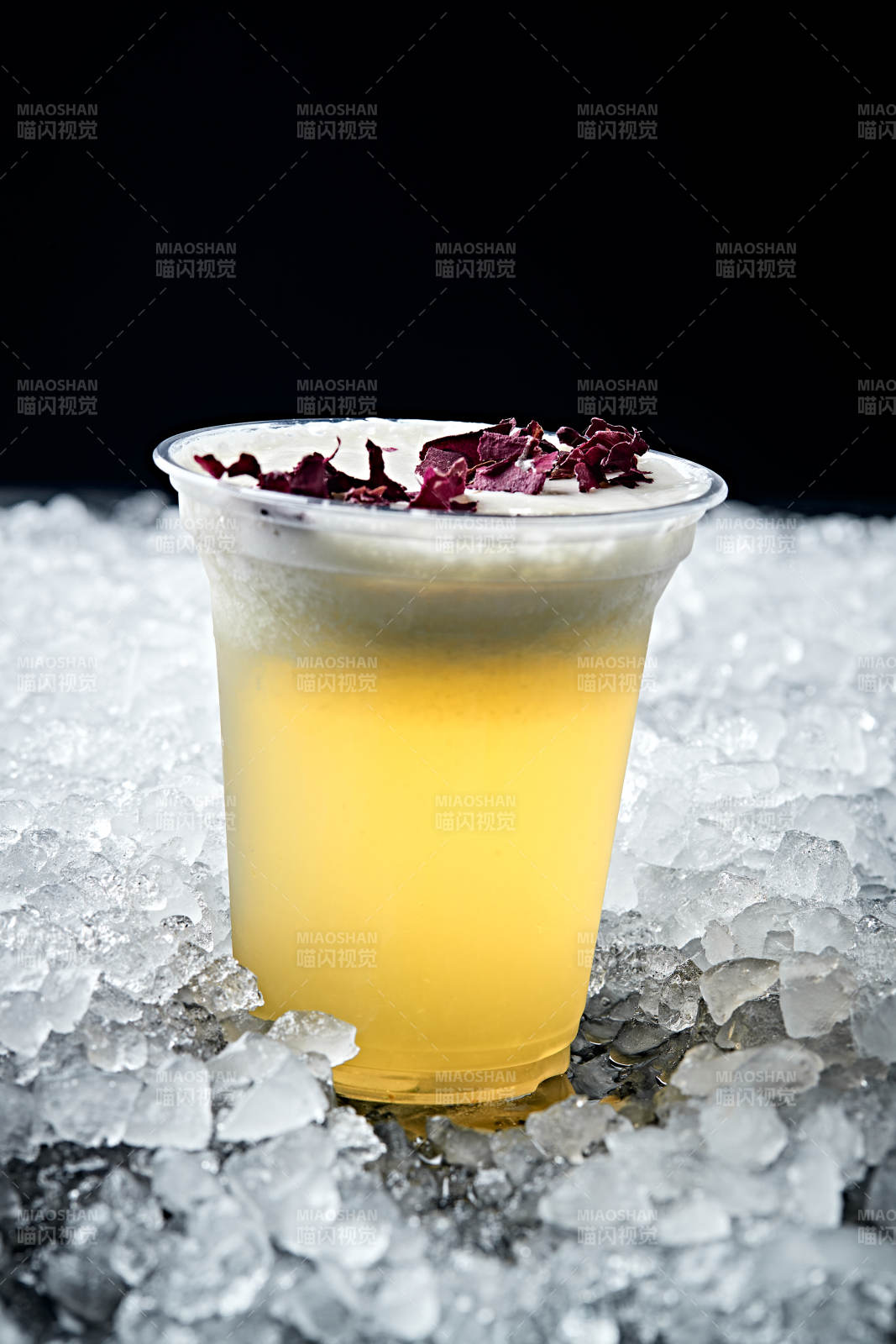 调制含酒精类饮品图片