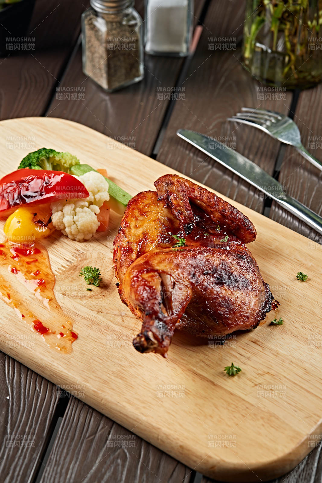 半只奥尔良烤鸡图片