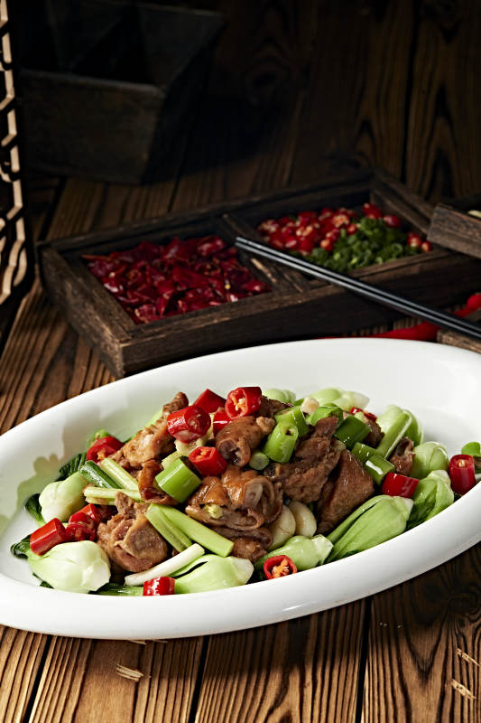 米椒蒜香烧肥肠图片