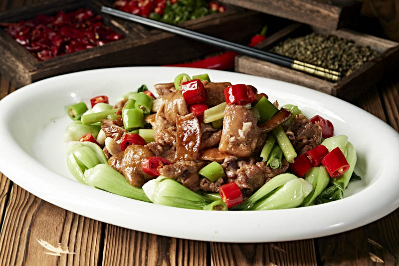 米椒蒜香烧肥肠图片