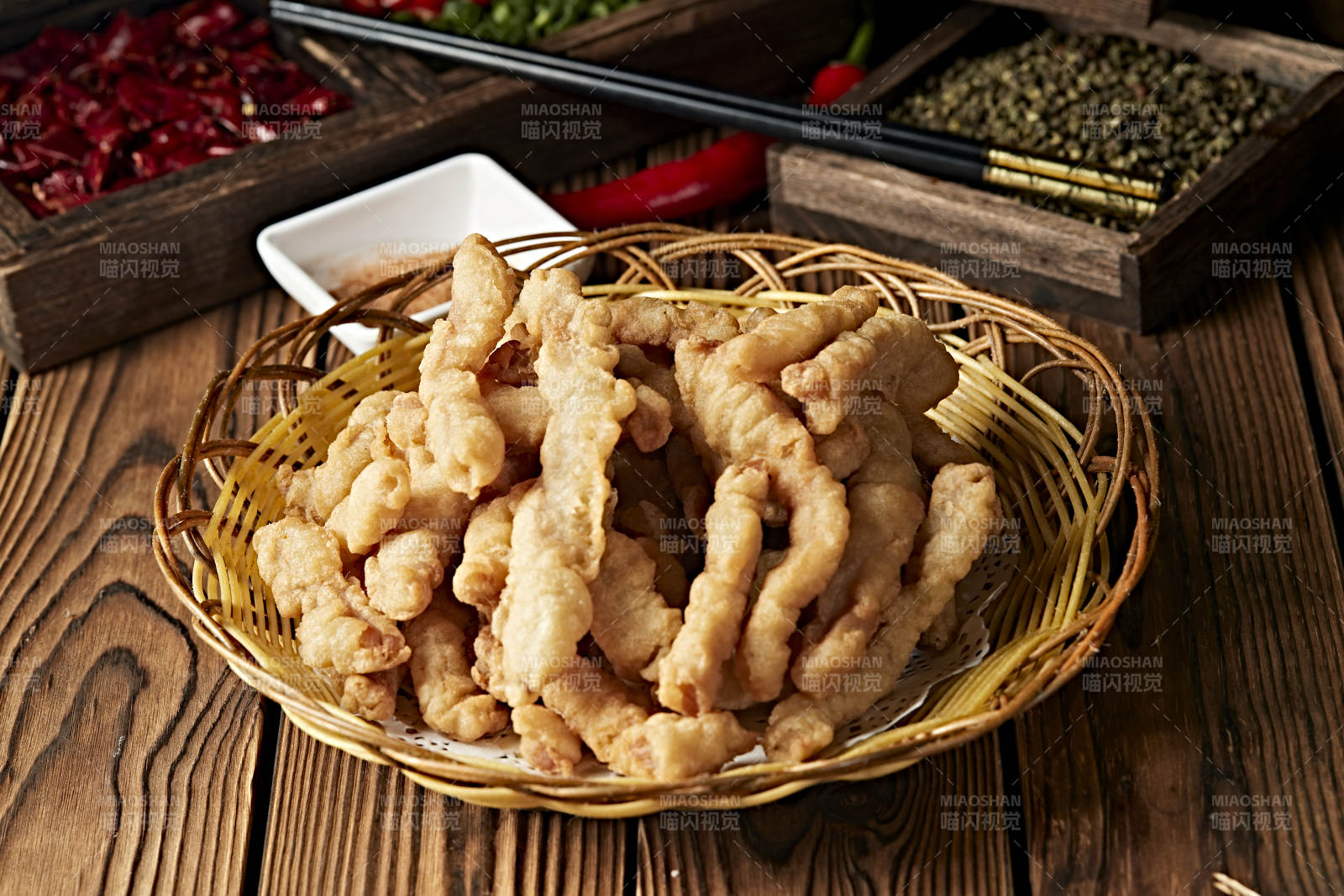 椒盐香炸小酥肉图片