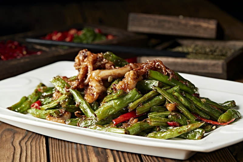 酱爆豆角鱿鱼须图片