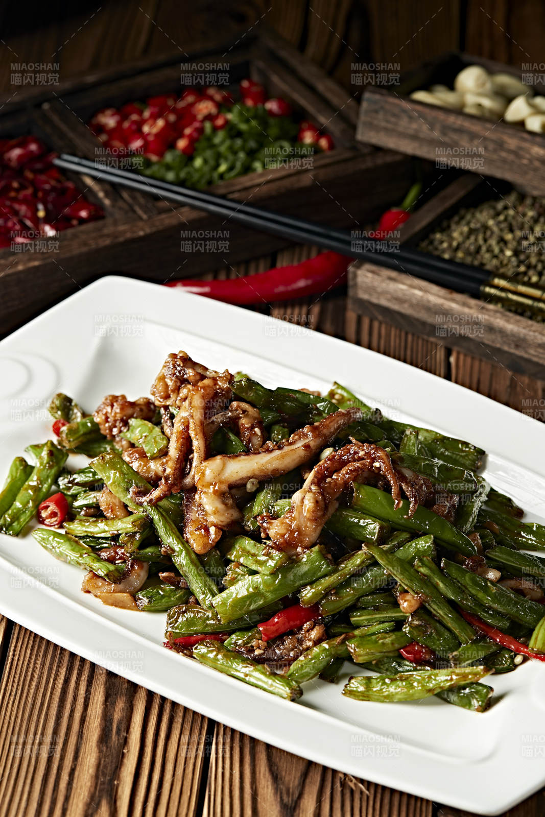 酱爆豆角鱿鱼须图片