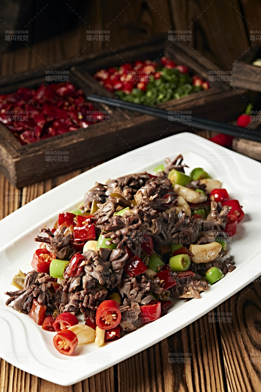 米椒蒜香爆鸭胗图片