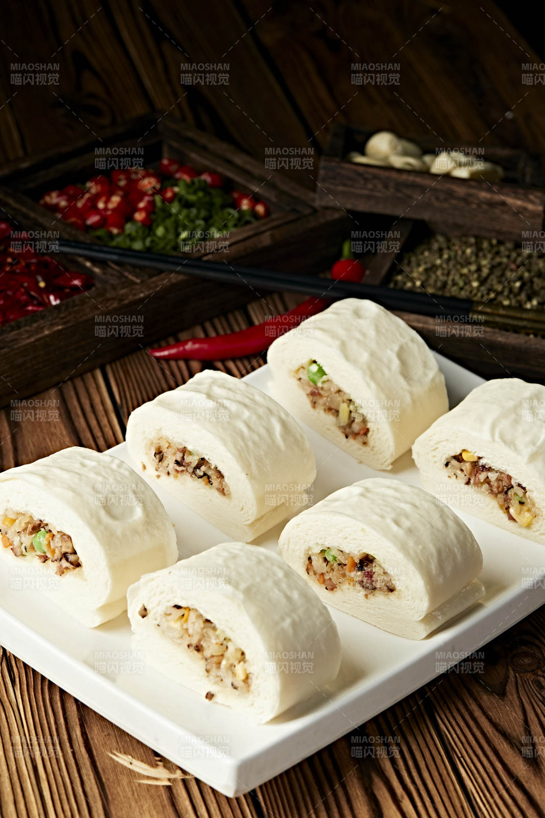 香蒸美味果蔬糯米卷图片