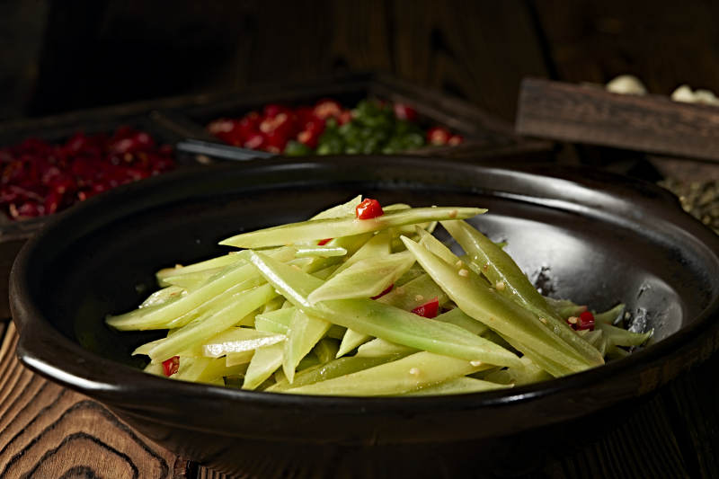 砂锅米椒莴笋片图片