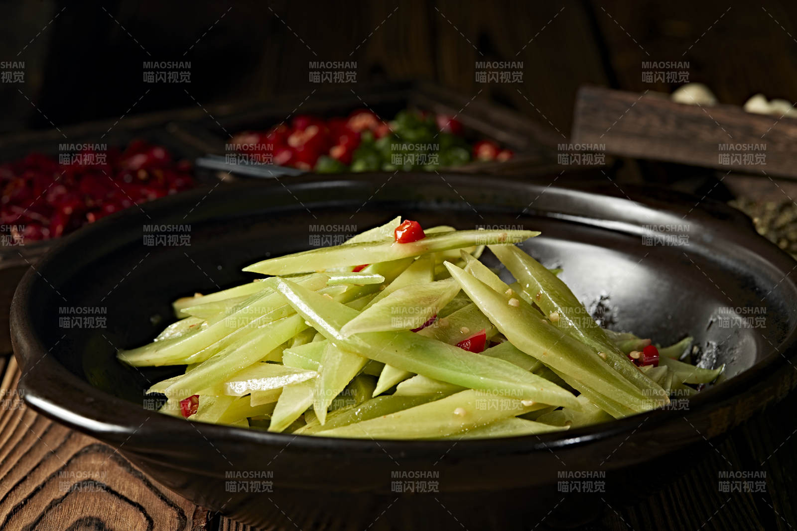 砂锅米椒莴笋片图片
