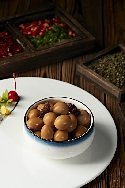 卤味鹌鹑蛋图片