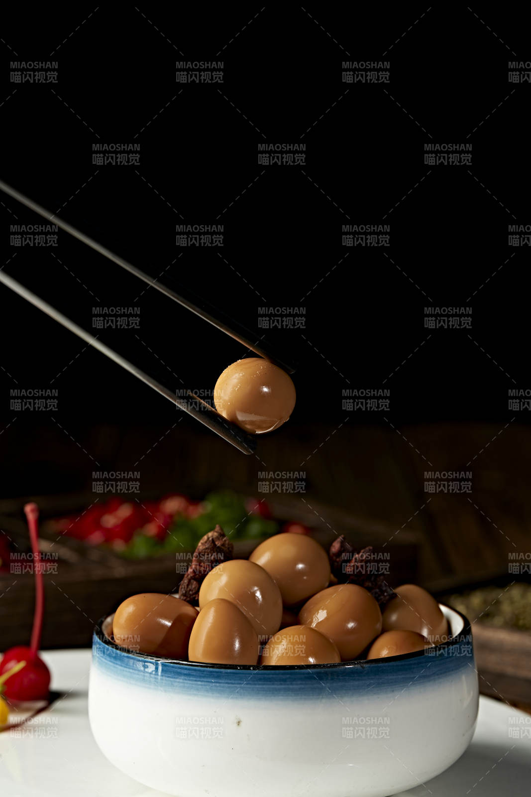 卤味鹌鹑蛋图片