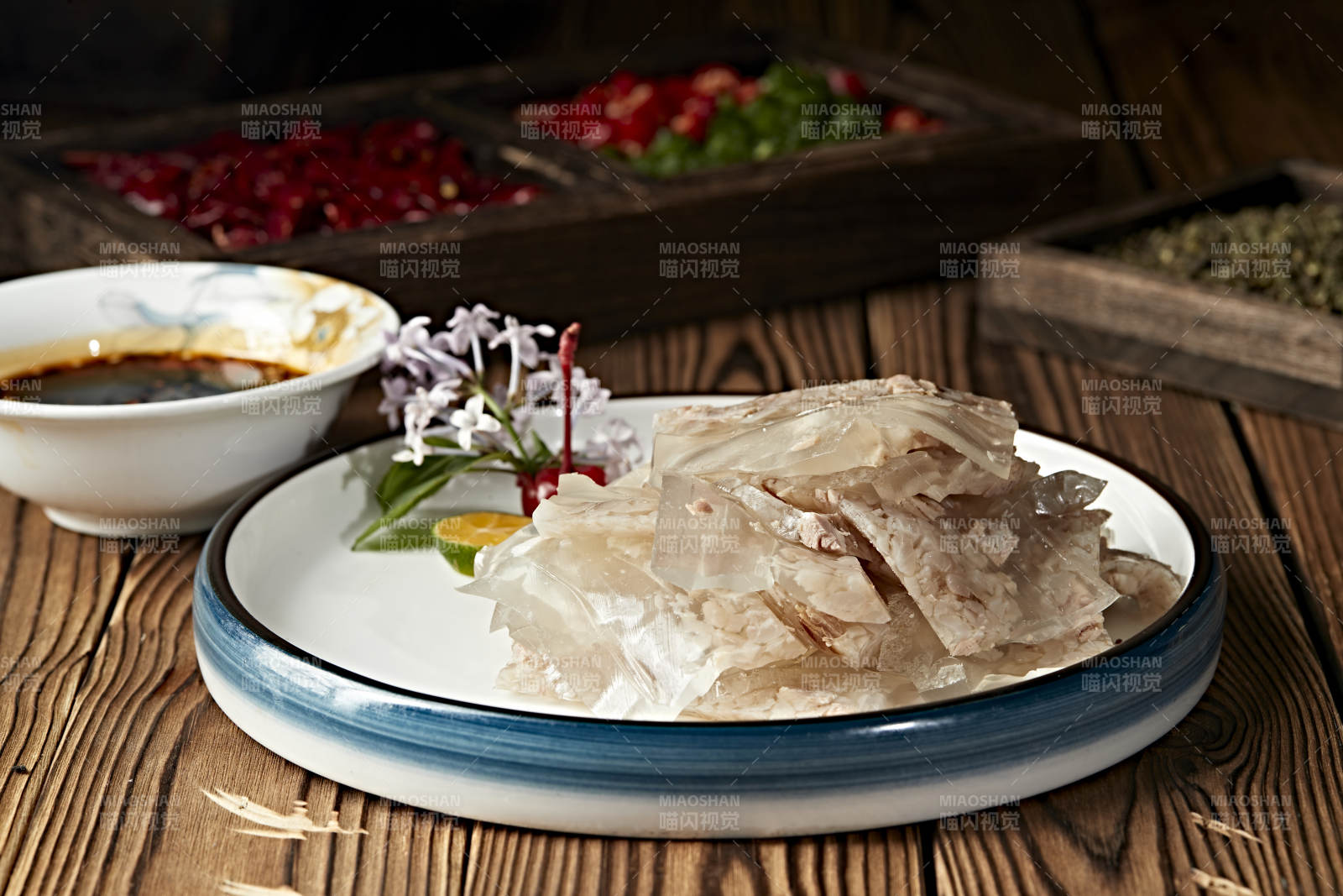 水晶肉糜皮冻切片图片