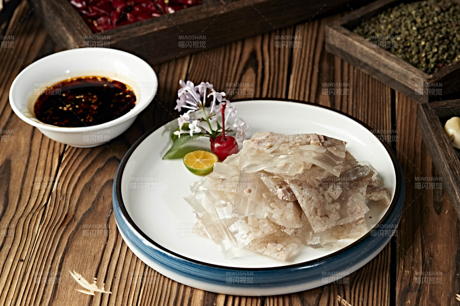 水晶肉糜皮冻切片图片