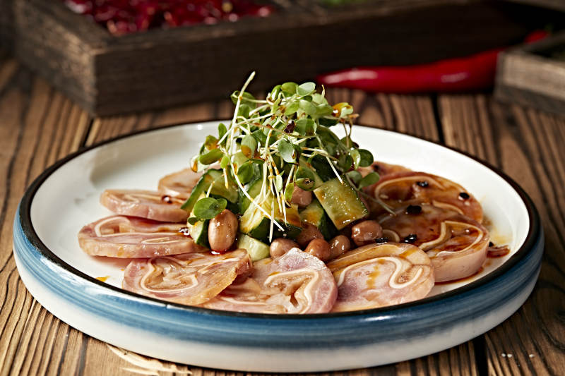 红油香辣猪耳脆图片