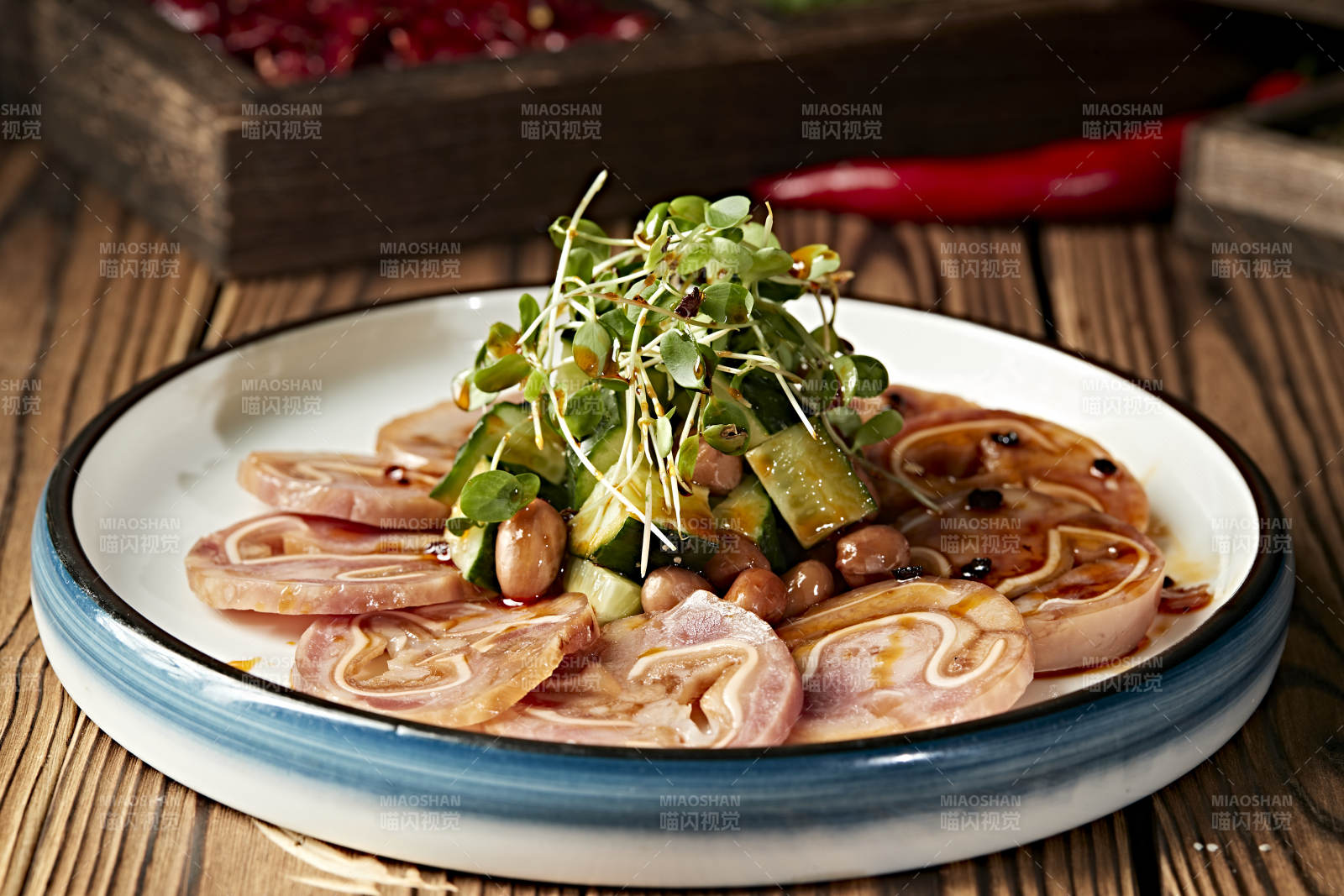 红油香辣猪耳脆图片