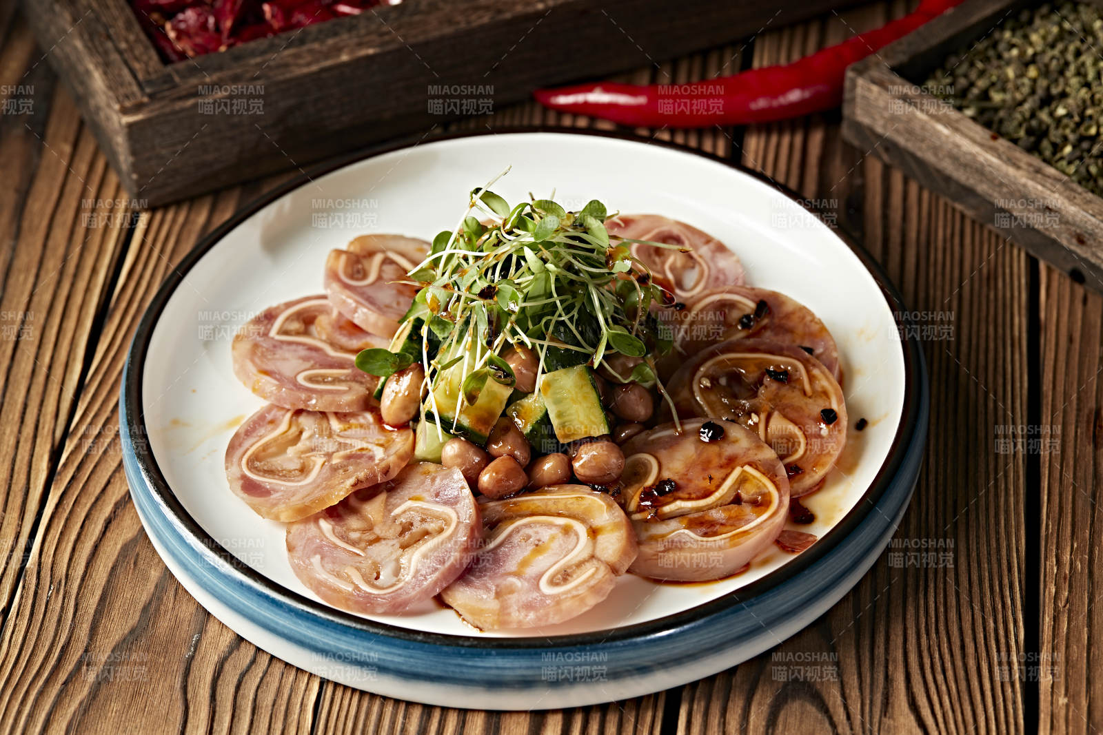 红油香辣猪耳脆图片