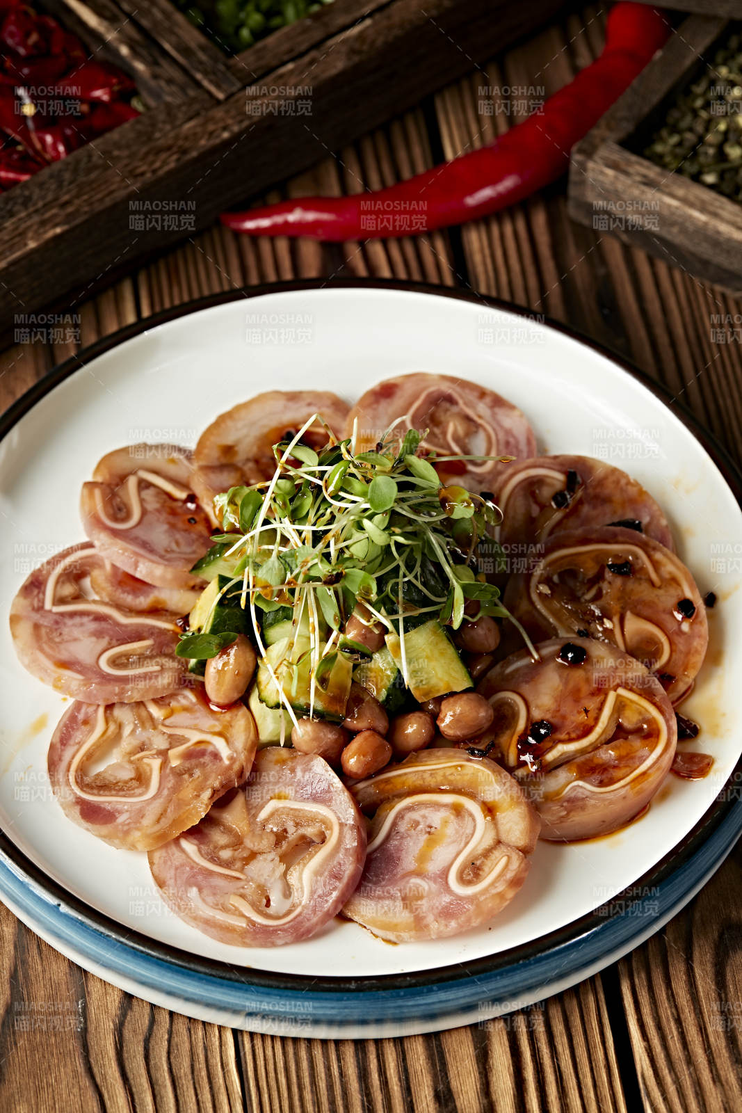 红油香辣猪耳脆图片