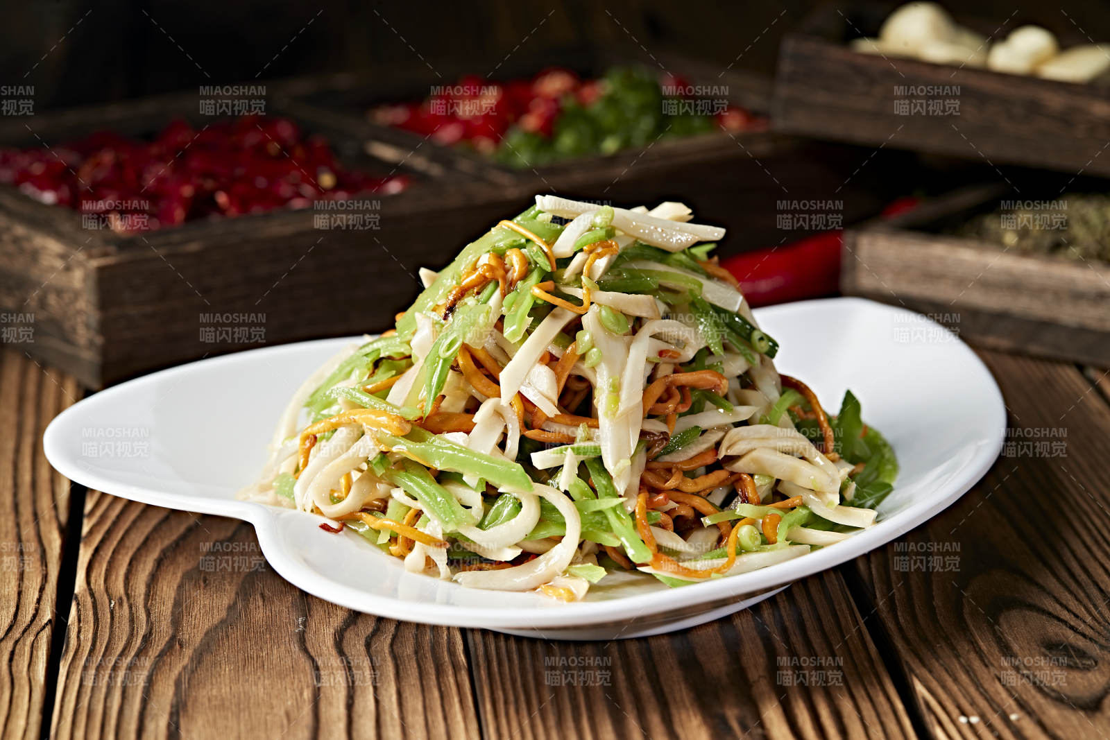 芥末油凉拌素三丝图片