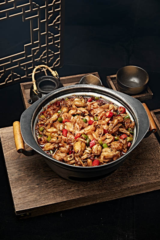 川味麻辣牛蛙香辣牛蛙干锅牛蛙肥肠牛蛙图片