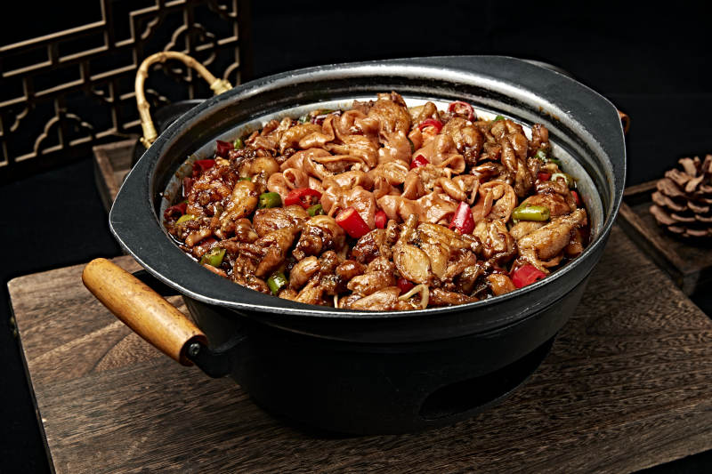 川味麻辣牛蛙香辣牛蛙干锅牛蛙肥肠牛蛙图片